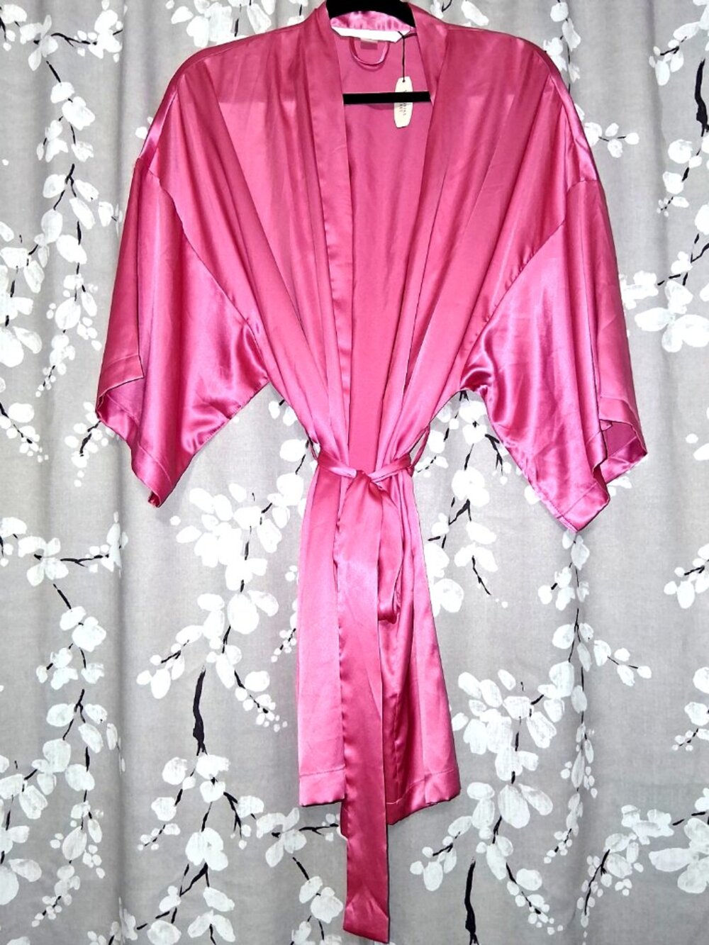 Vintage Victoria's Secret Silky Satin-Like Hot Pink Robe Kimono Cover Up OS